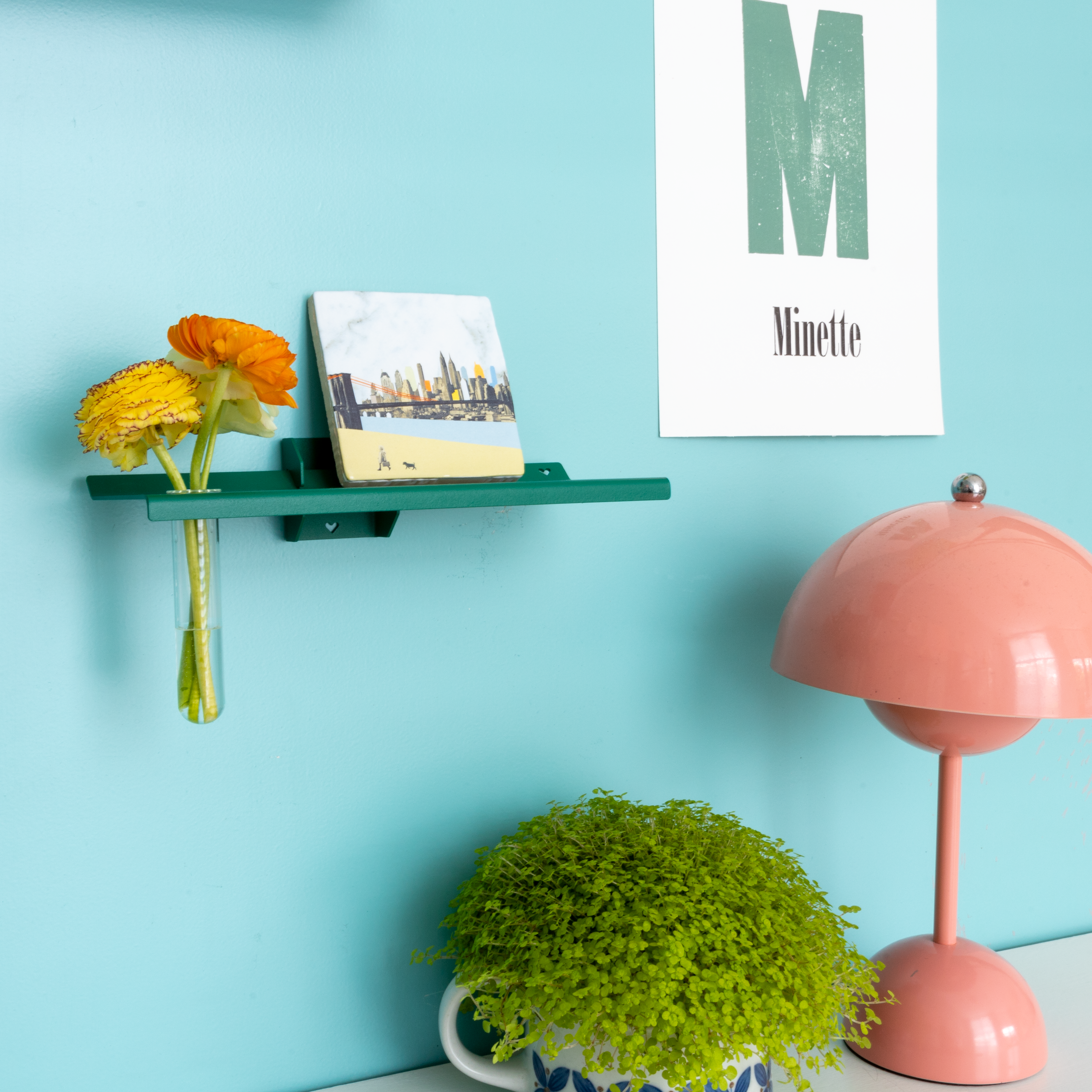 SWEET FLOWER SHELF